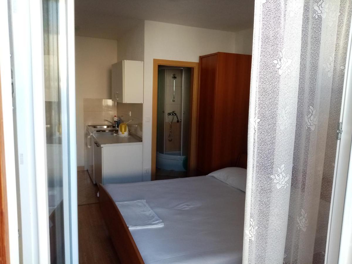 Apartments Iva Baška Voda Extérieur photo