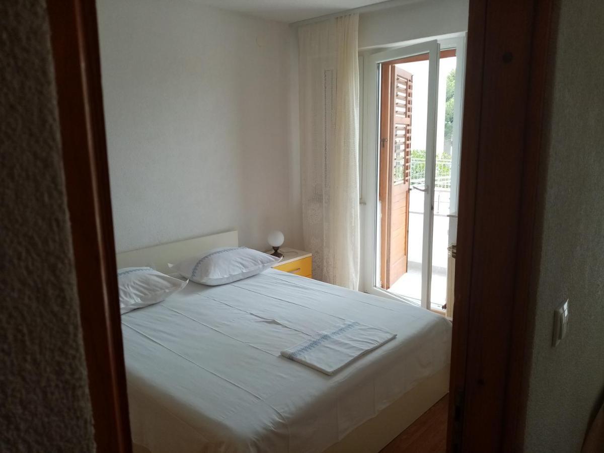 Apartments Iva Baška Voda Extérieur photo