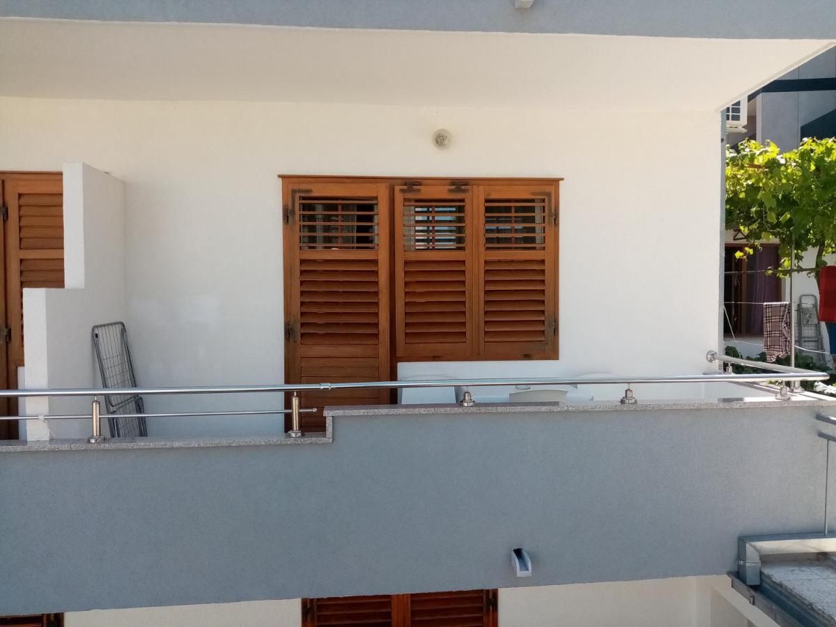 Apartments Iva Baška Voda Extérieur photo